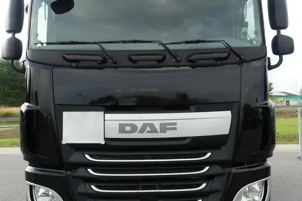 DAF XF 106.510 / 6x2 / HAKOWIEC / RETARDER / EURO 6 / OŚ SKRĘTNA / zdjęcie 10