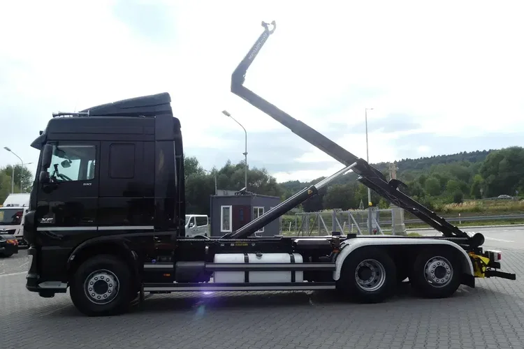 DAF XF 106.510 / 6x2 / HAKOWIEC / RETARDER / EURO 6 / OŚ SKRĘTNA / zdjęcie 12