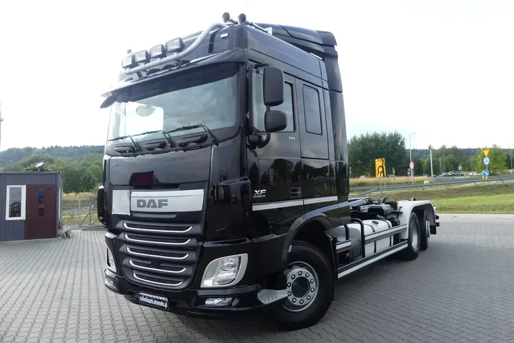DAF XF 106.510 / 6x2 / HAKOWIEC / RETARDER / EURO 6 / OŚ SKRĘTNA / zdjęcie 37