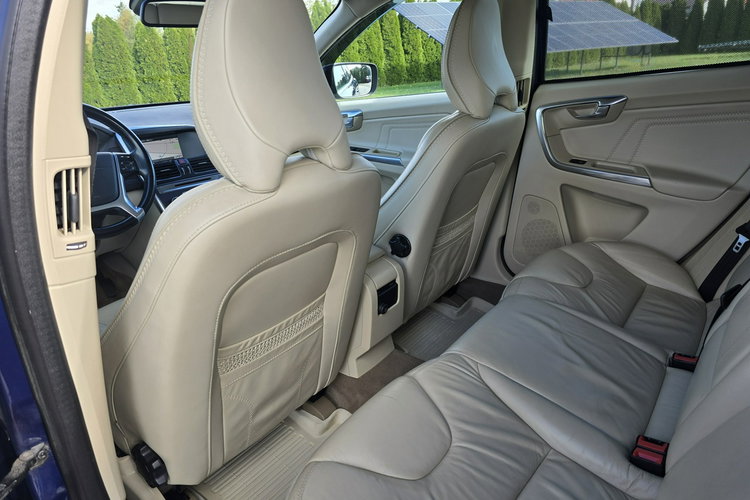 Volvo XC 60 2.0D4 Serwis.Ocean Race.Alu.Navigacja.Ledy.Skóry.Podg.Fotele. zdjęcie 22