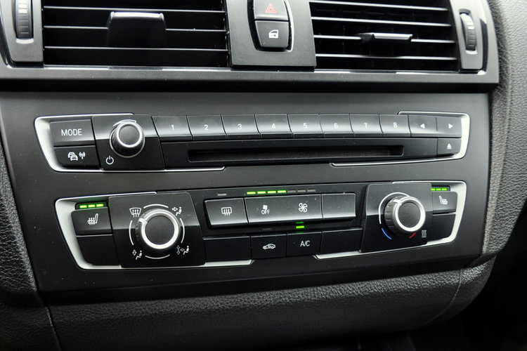BMW 125 2.0d(218KM) M-Pakiet Xenon Ringi Navi Szyber Skóry HarmanKardon Alu18" zdjęcie 34