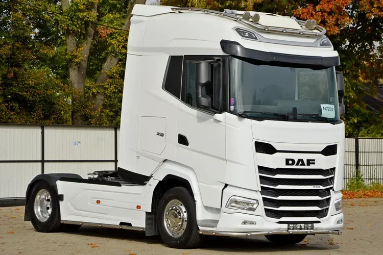 DAF XG 530 / ZF INTARDER / FULL LED / TRĄBY /KLIMA POST. / ALUFELGI zdjęcie 2