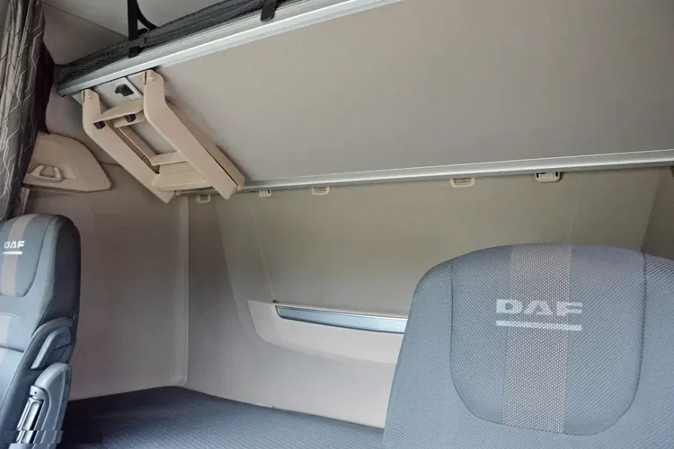 DAF XG 530 / ZF INTARDER / FULL LED / TRĄBY /KLIMA POST. / ALUFELGI zdjęcie 22