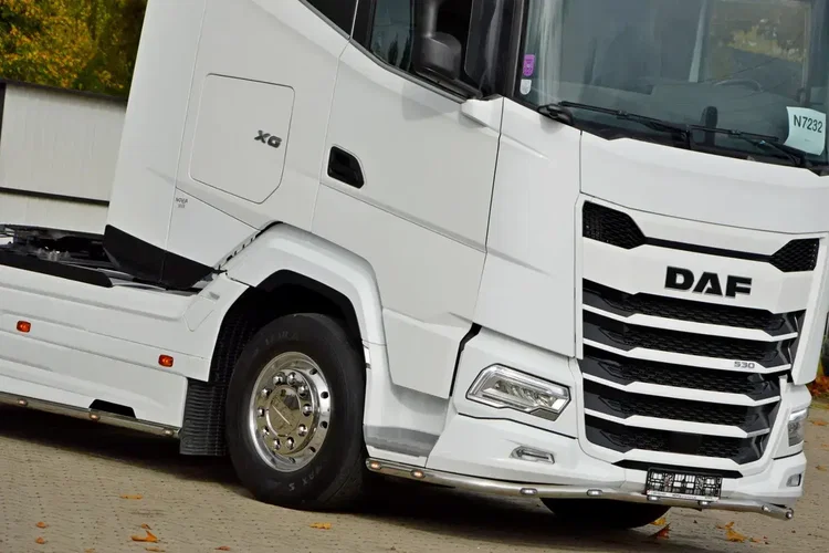 DAF XG 530 / ZF INTARDER / FULL LED / TRĄBY /KLIMA POST. / ALUFELGI zdjęcie 3