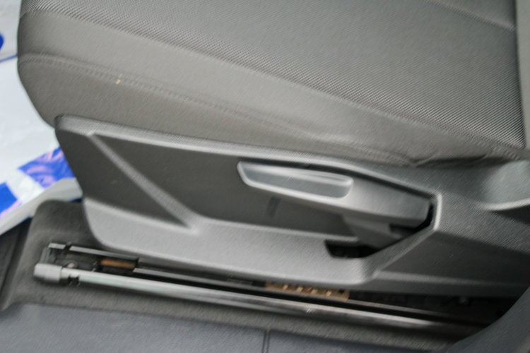 Audi Q3 VIRTUALN netto 69024PLN Gwarancja Salon Polska G.Fotele zdjęcie 16