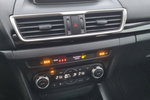 Mazda 3 2.0 SKYACTIV / Bez korozji / Grzane Fotele / Alu / Navi / Zadbana zdjęcie 10