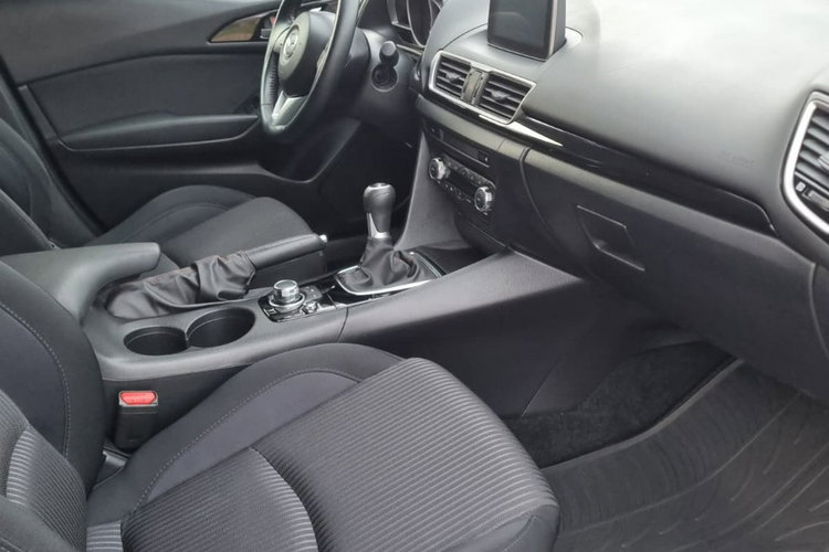 Mazda 3 2.0 SKYACTIV / Bez korozji / Grzane Fotele / Alu / Navi / Zadbana zdjęcie 11