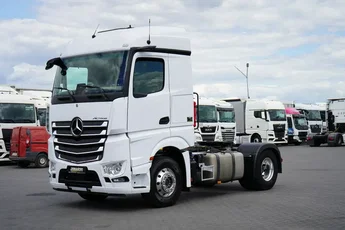 Mercedes Actros